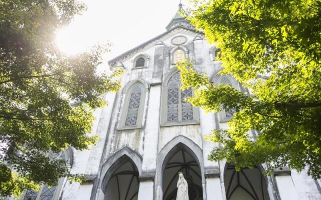 Отель SETRE Glovers House Nagasaki Нагасаки вид на фасад