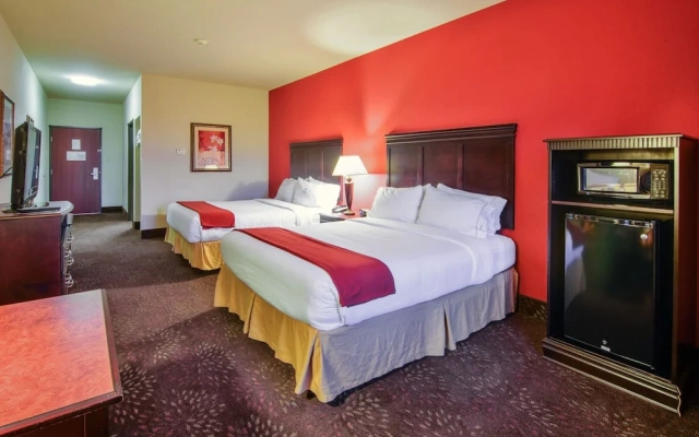 Holiday Inn Express Hotel  Suites Terrell