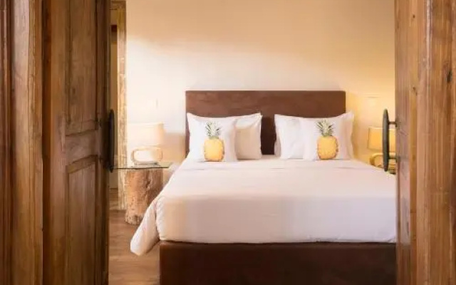 Phinisi Villas - Seminyak City Center