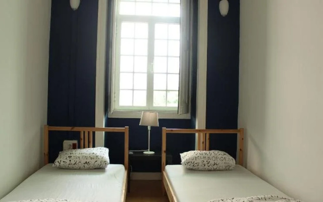 Le Penguin Hostel