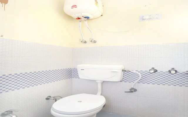 OYO 12718 Home 1BHK Hill View