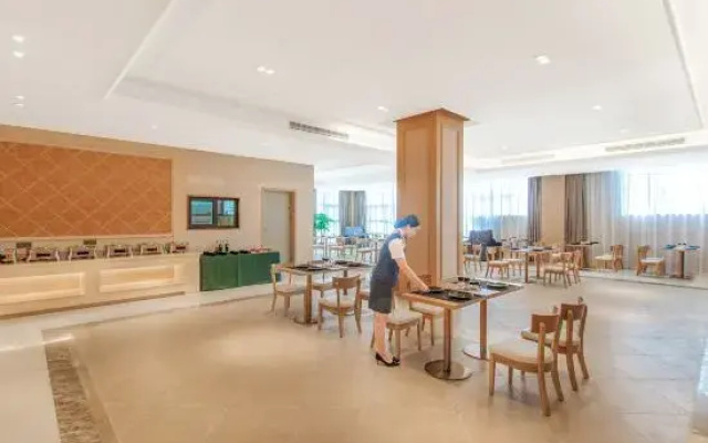 Vienna International Hotel (Pingxiang Yuhu Road Branch)