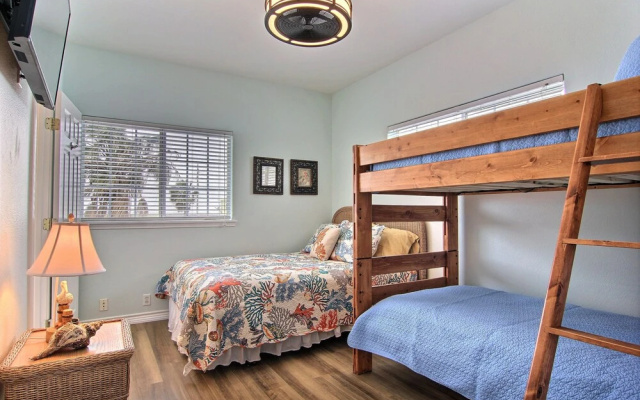 Bibby's Beach Bungalow