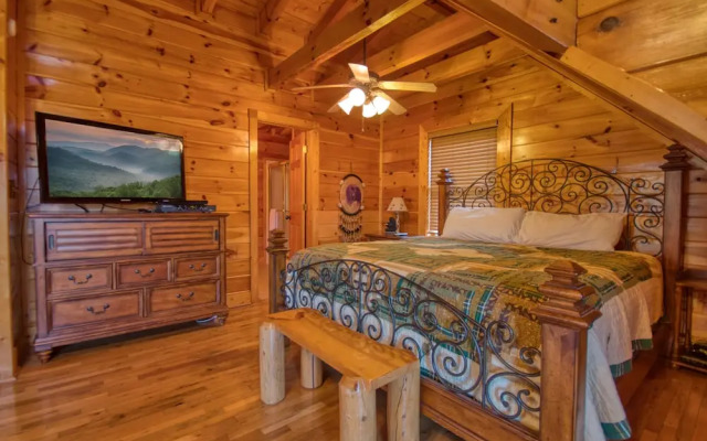 Poolside Retreat #221 by Aunt Bug's Cabin Rentals