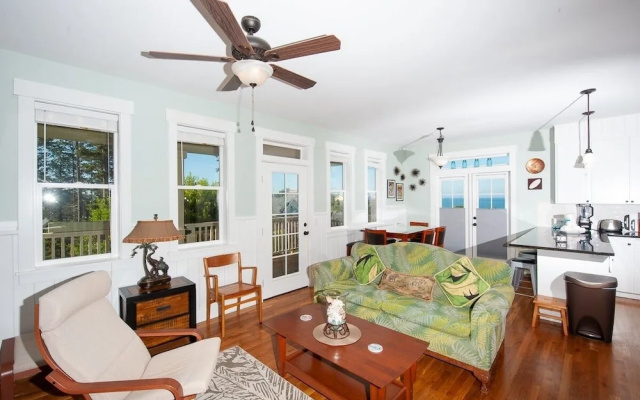 The Black Pearl 3 Bedroom Home