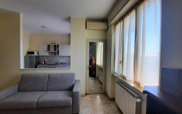 Appartamento Romolo - M2, Navigli, Iulm, Bocconi, Naba