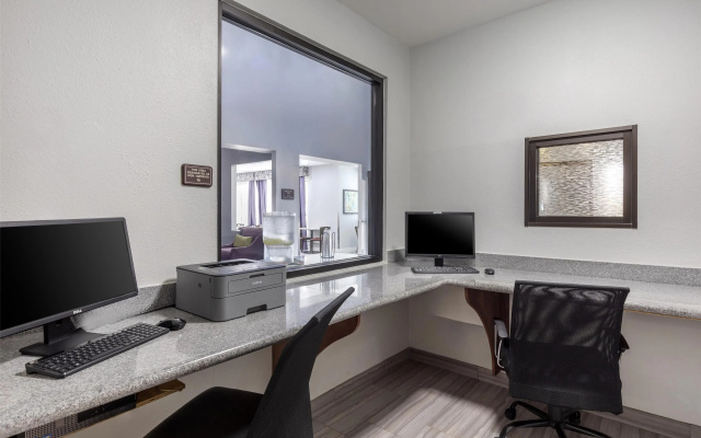 Best Western Executive Inn