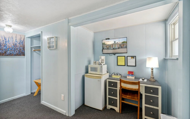 Sunset Acres Motel