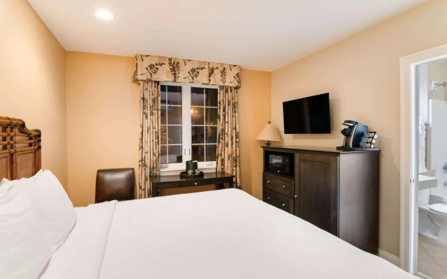 The Port Inn - Port St Joe, an Ascend Collection Hotel