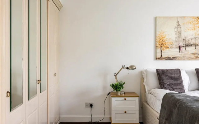 6 bedroom LUX House Next to Hyde Park Marble Arch