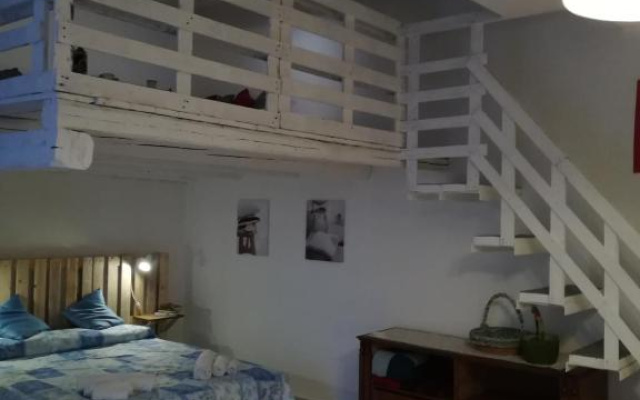 casa in palazzo Graffeo Eva