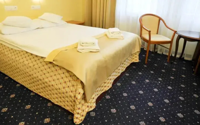 Hotel Mir-Jan