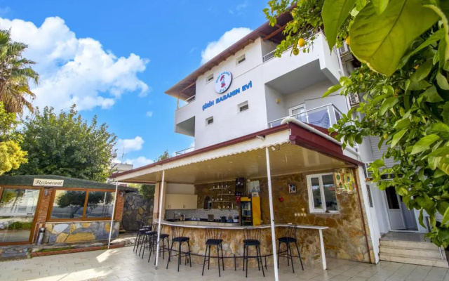 Şirin Baba Otel