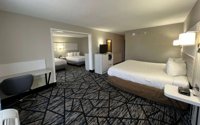 Baymont by Wyndham Peoria