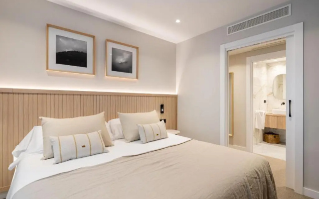 Nirea Hotel