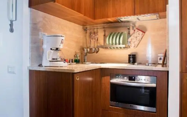 Trevi Fountain - Lovely Loft Apartment