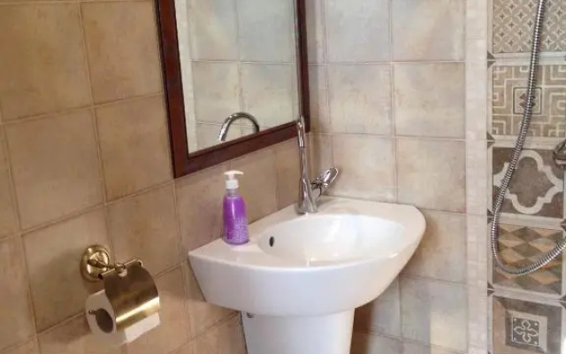 Guest Rooms Maria Luiza