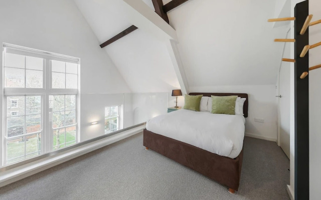 The Highbury Loft