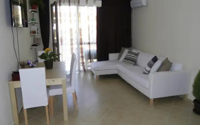 Alexandrovi Apartment in Cascadas Complex