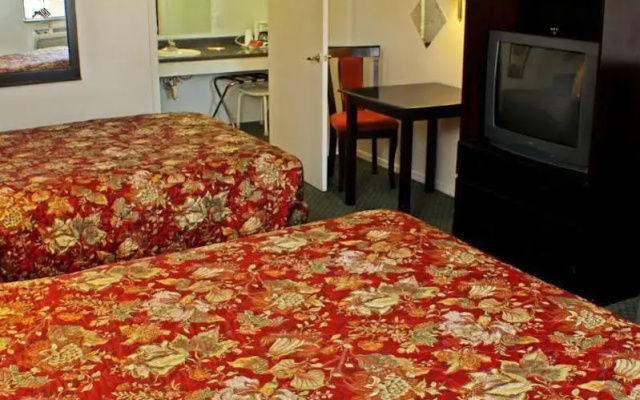 Rodeway Inn