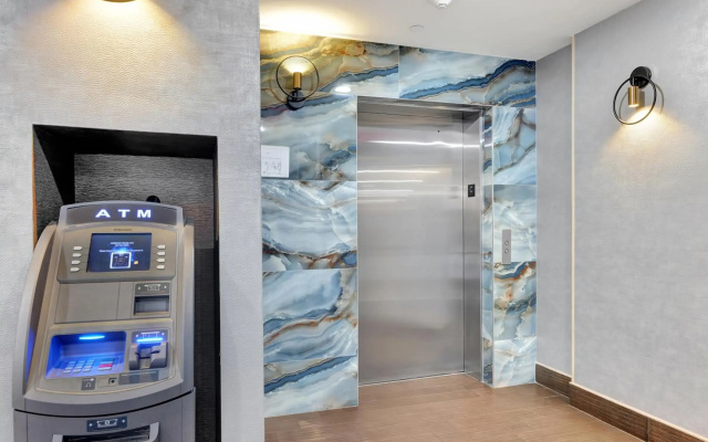 Hotel Pergola JFK Airport