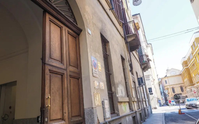 Santa Chiara 32