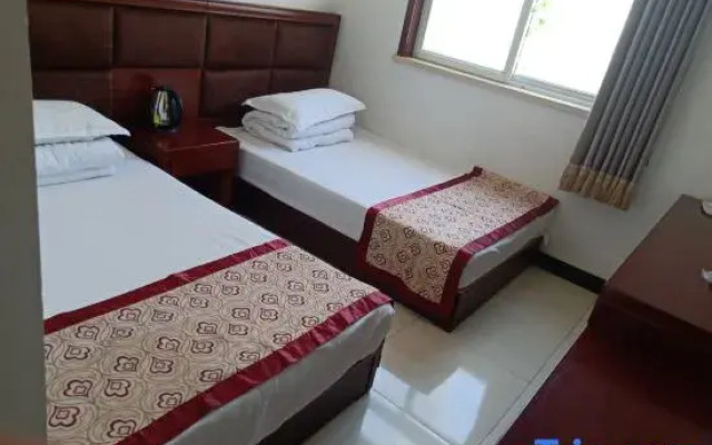Yeshanpo Yongqing Hotel