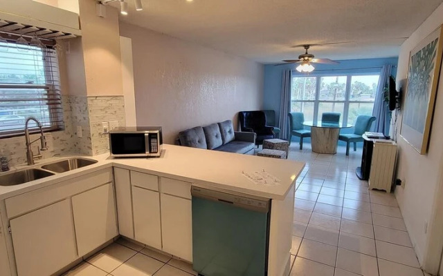 Gulfview I #213