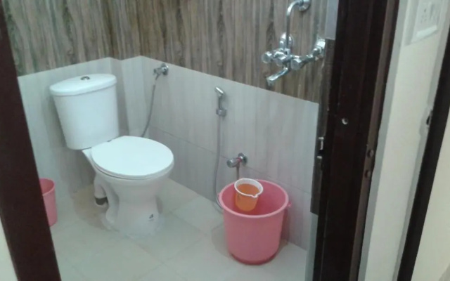 Madhav Guest House