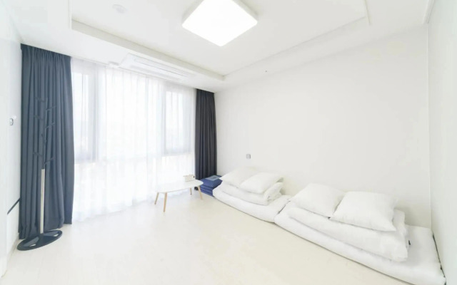 The Venezia Suite Hotel