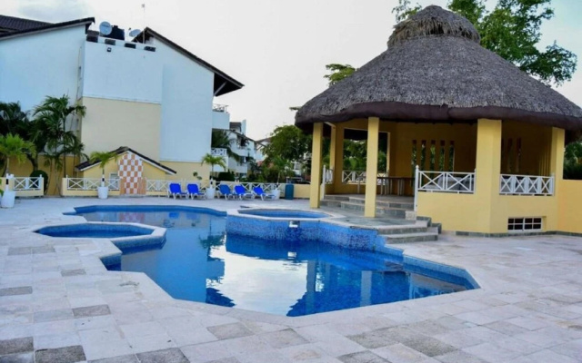 Apt White Sands Residence Los Manglares