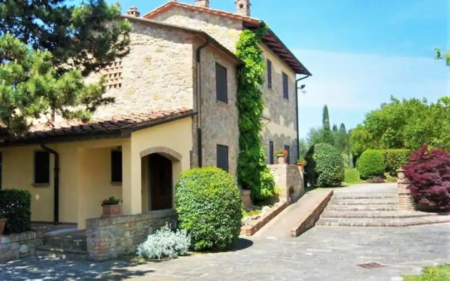 Tuscany Escape With Pool