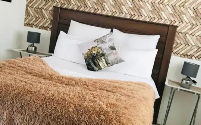 Dwengu Guest house