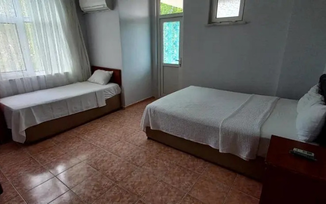 Zeytin Otel Altinoluk