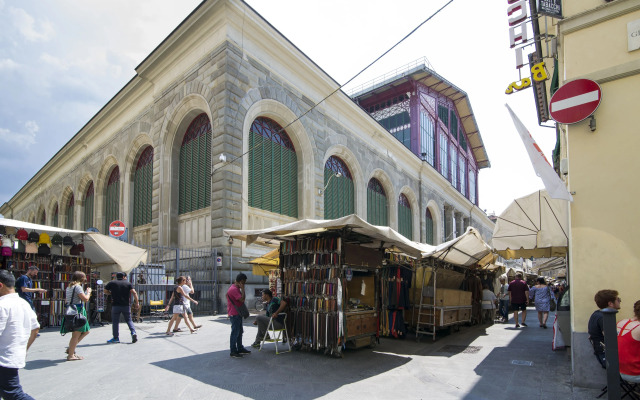 Santa Maria Novella Flat