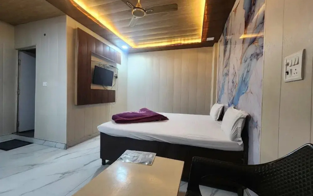 Hotel Saini Home Stay