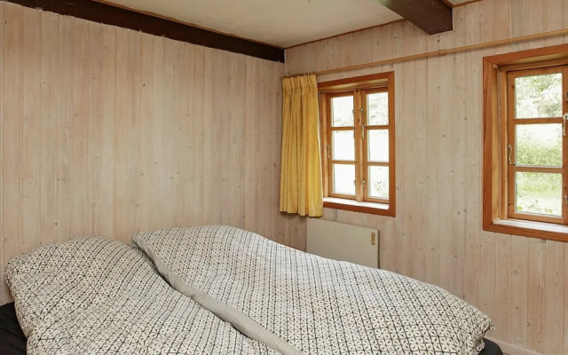 Rustic Holiday Home in Løgstør near Sea