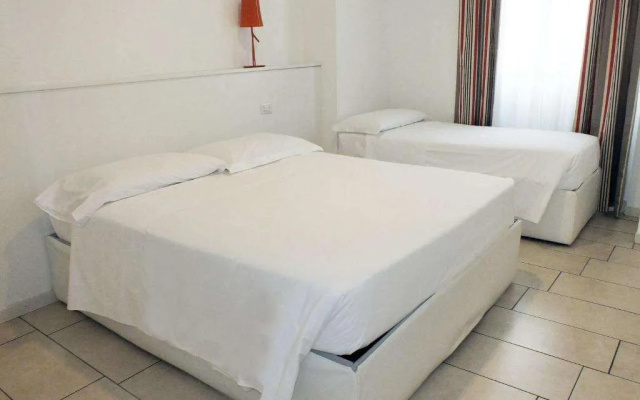 Bb Hotels Aparthotel Visconti
