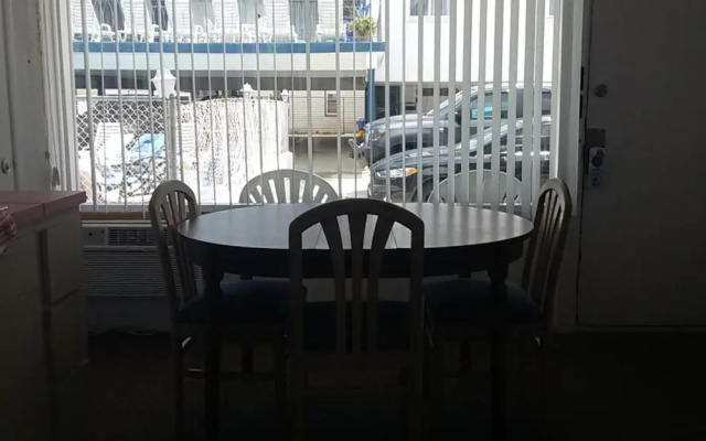 Tide Winds Motel