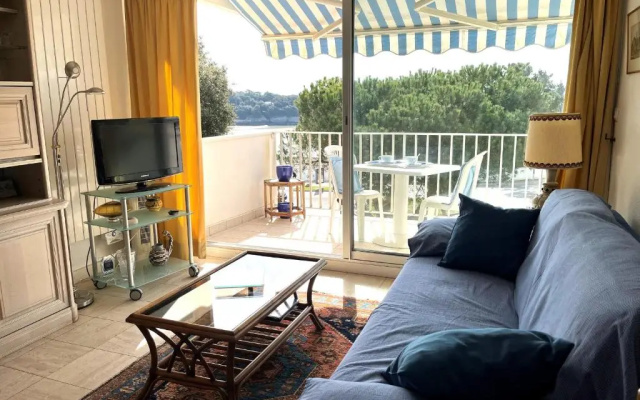Appartement Saint-Palais-sur-Mer, 1 pièce, 2 personnes - FR-1-539-35