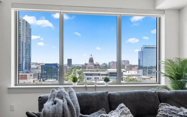 Luxurious Business Stay
