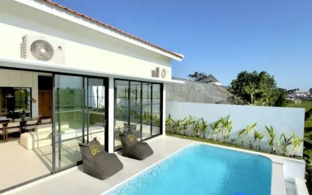 The R Villa Patuha