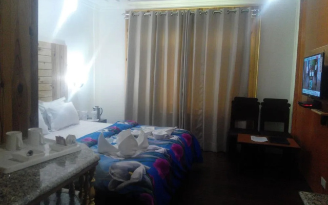 Hotel Grand Habib