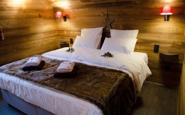 AquaLodge