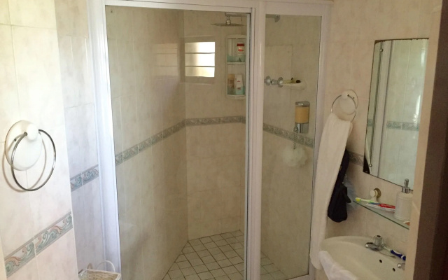 Kingston Place Guest House