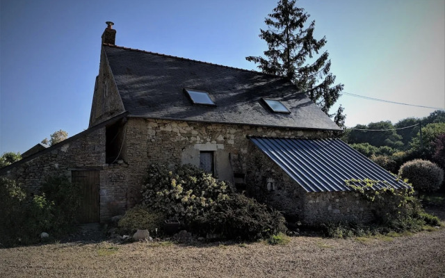 Gite La Source de Marzée Cottage