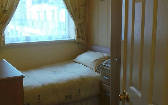 Parkfield Hotel
