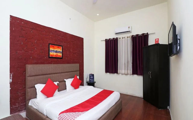 Oyo 22298 Mannat Farms