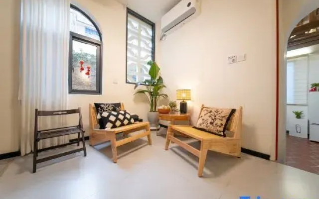 Quanzhou Xifan Original Homestay (West Street Kaiyuan Temple)