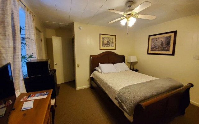 Lakewood Lodge